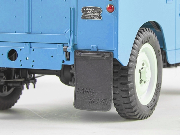 DPFMS11202RTRYL FMS Land Rover Serie II 1:12